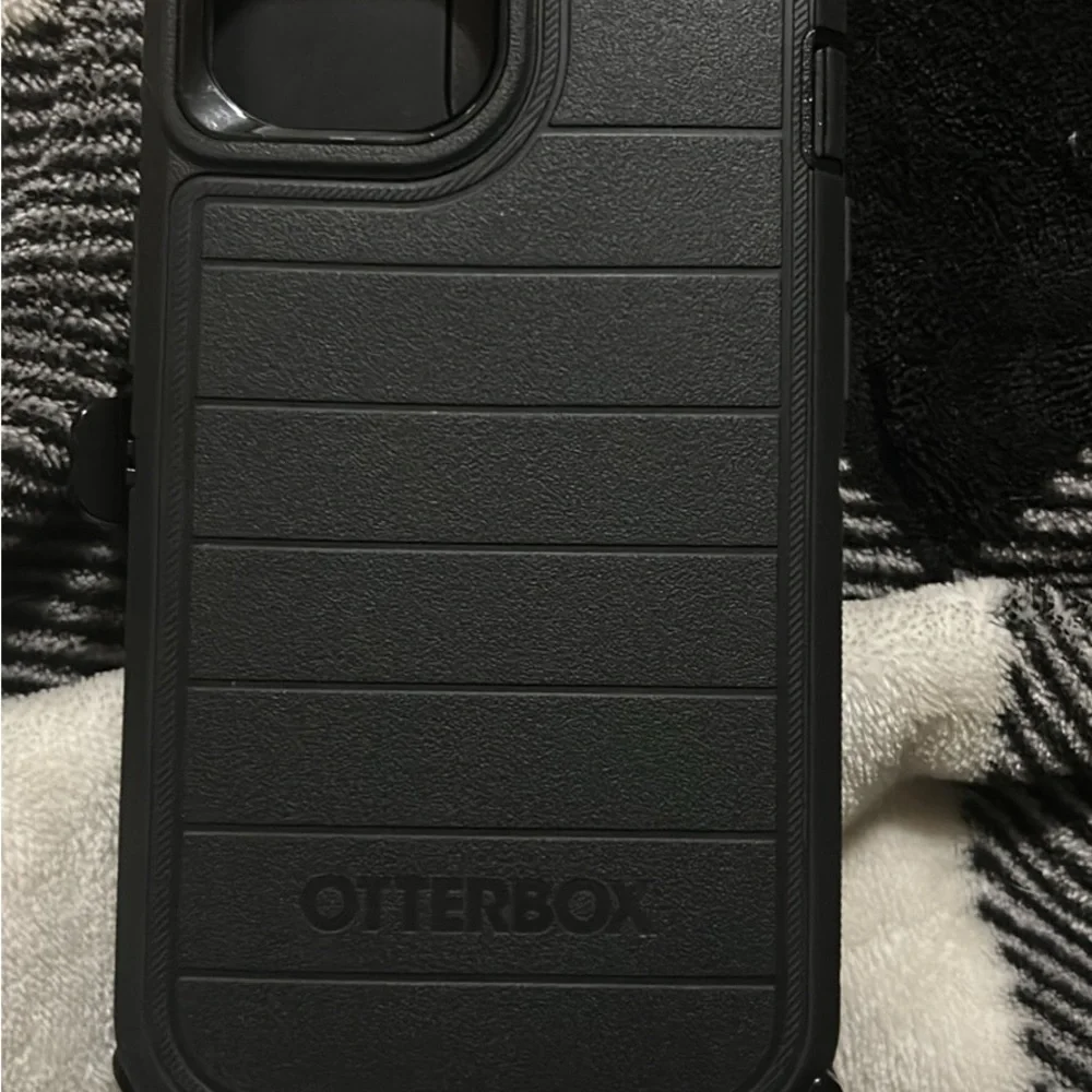 iPhone 14 outer box case
